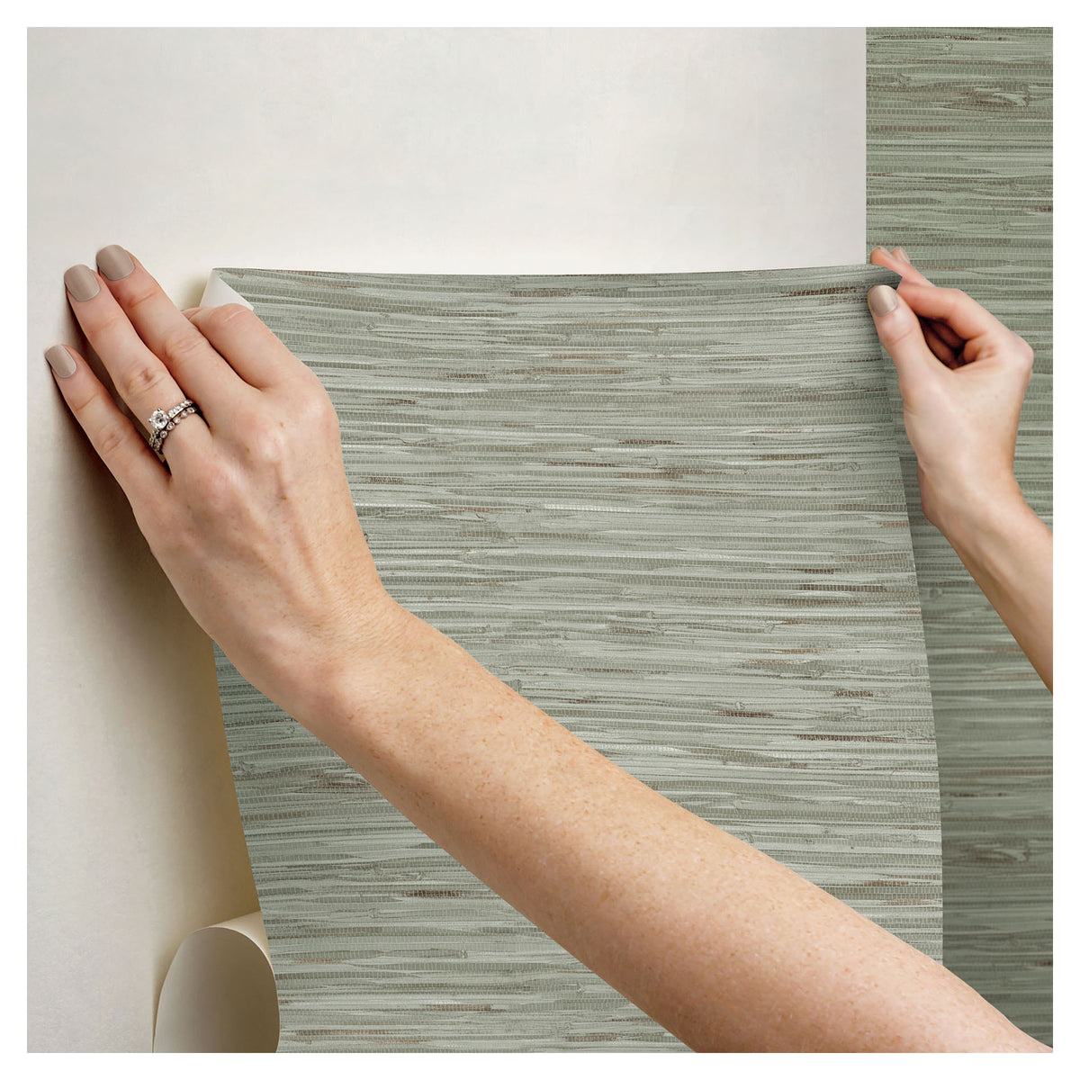 Papier peint adhésif à motif de gazon, 20,5" x 18' (vert)