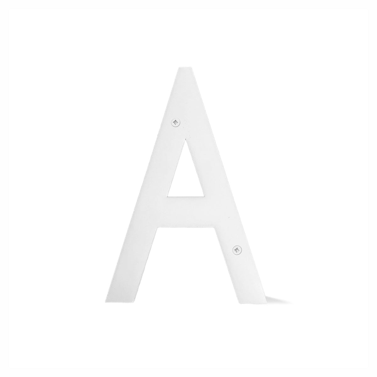 Lettre percée de 5" en plexiglas, "A" ( blanc)