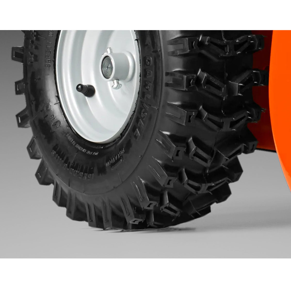 Souffleuse à neige ST 224 à 2 phases et 212 cm³, 24"