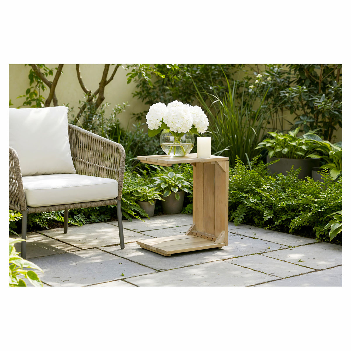 Table d'appoint Lille en acacia, 15,75" x 12,2" x 19,7"