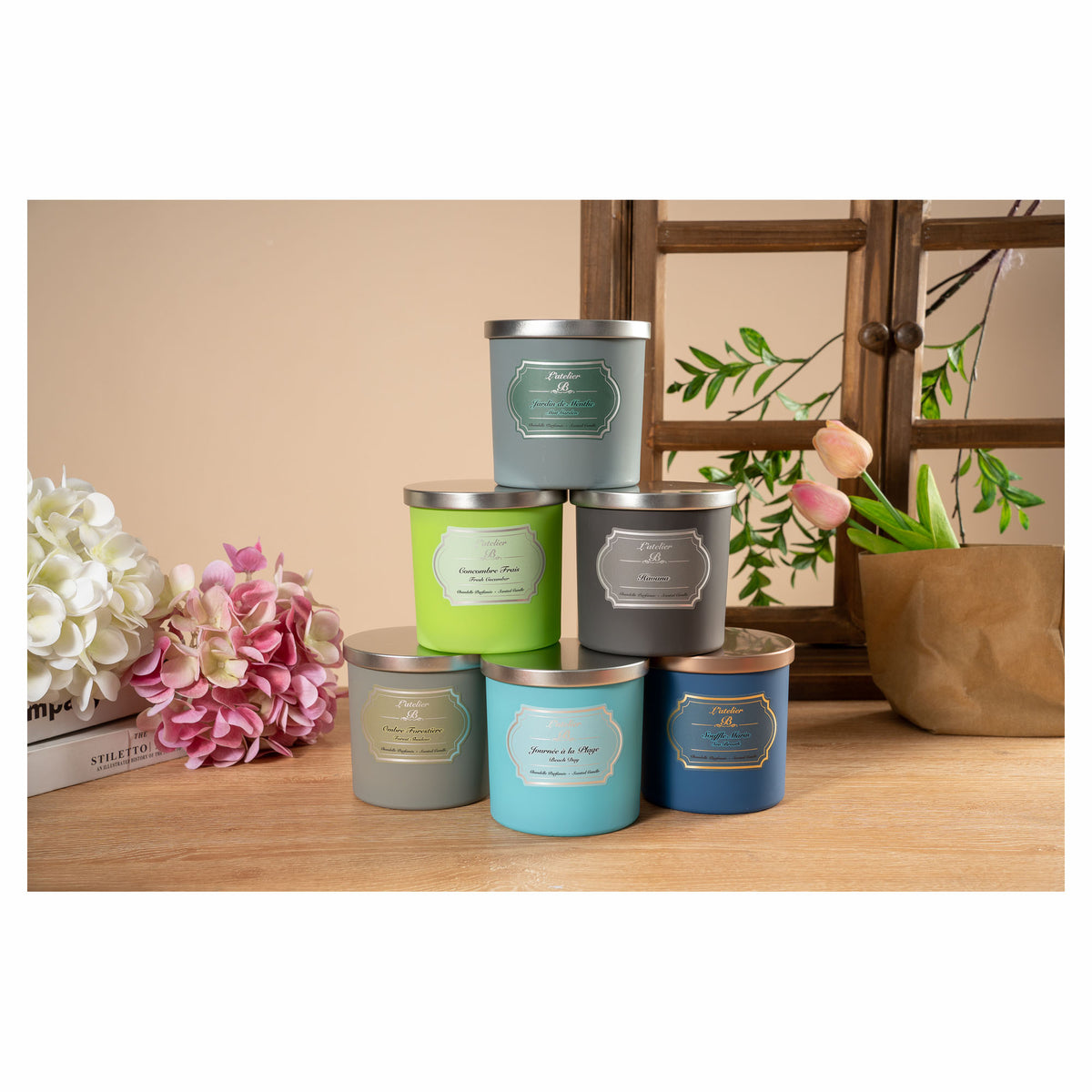 Bougie parfumée fabriquée à la cire de soya naturelle avec fragrance de qualité supérieure, choix entre 12 fragrances