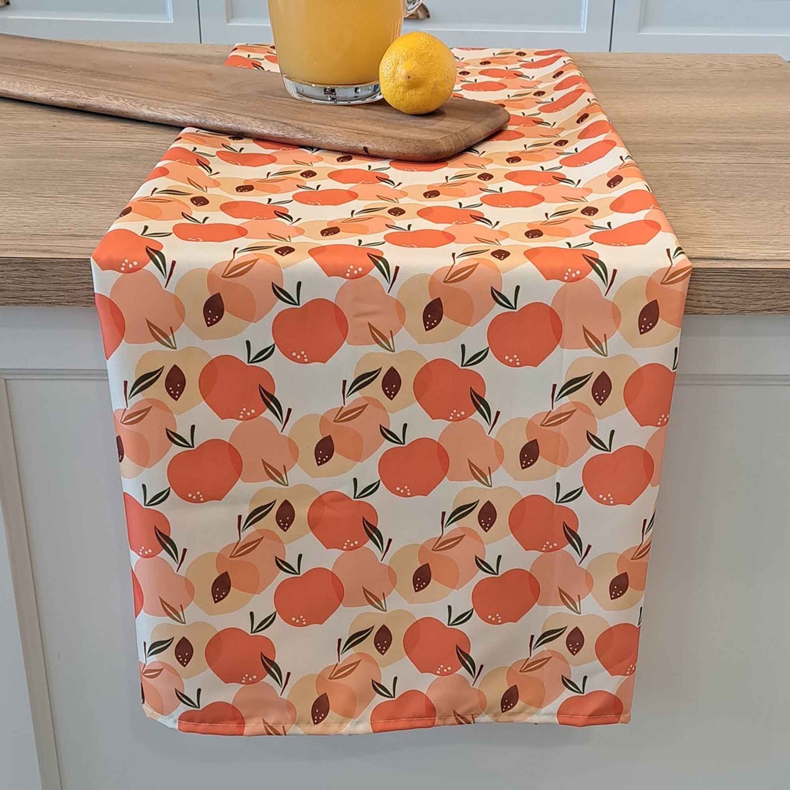 Nappe imprimée de pêches Mignonne, 60'' x 90''