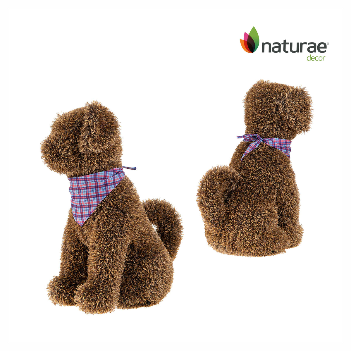 Topiaire en faux gazon brun en forme de chien en position assis, 19"