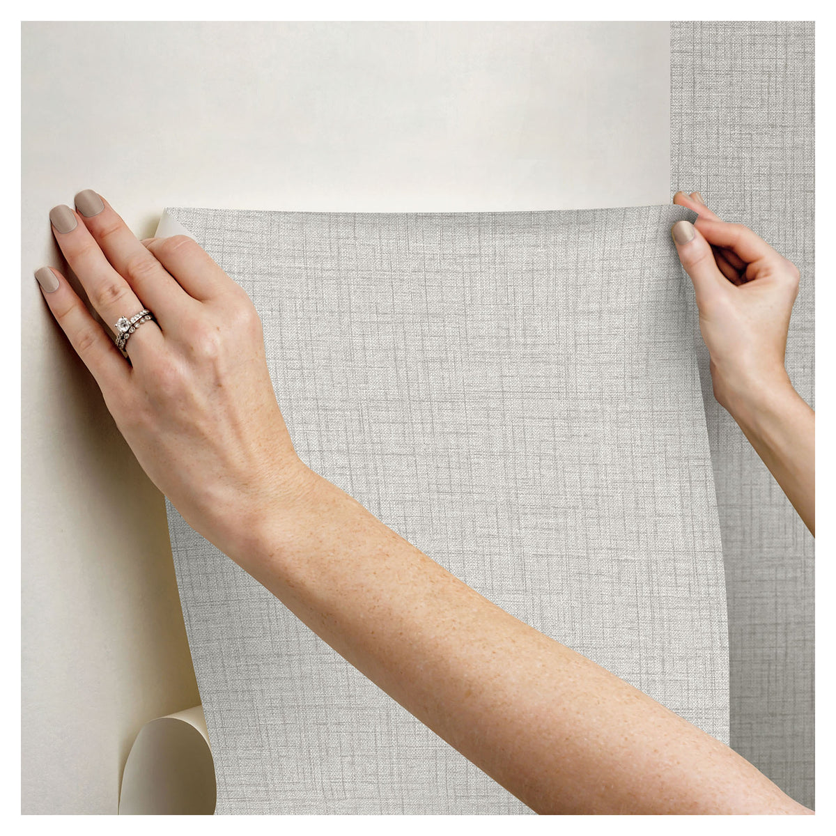 Papier peint autocollant Lansdowne, 20,5" x 18' (gris)