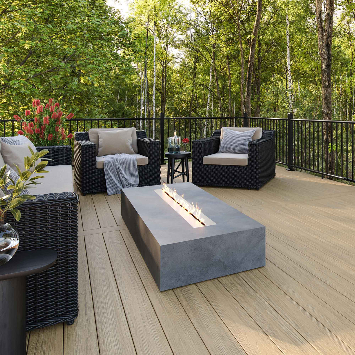 Planche de composite rainuré Summit Cliffside, 7/8" x 5-1/2" x 20'