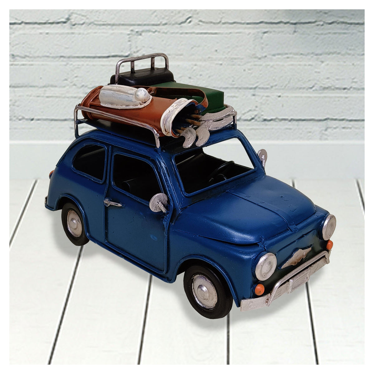 Voiture de golf Fiat 500 en métal bleu, 6-1/4'' x 3-1/4'' x 4"