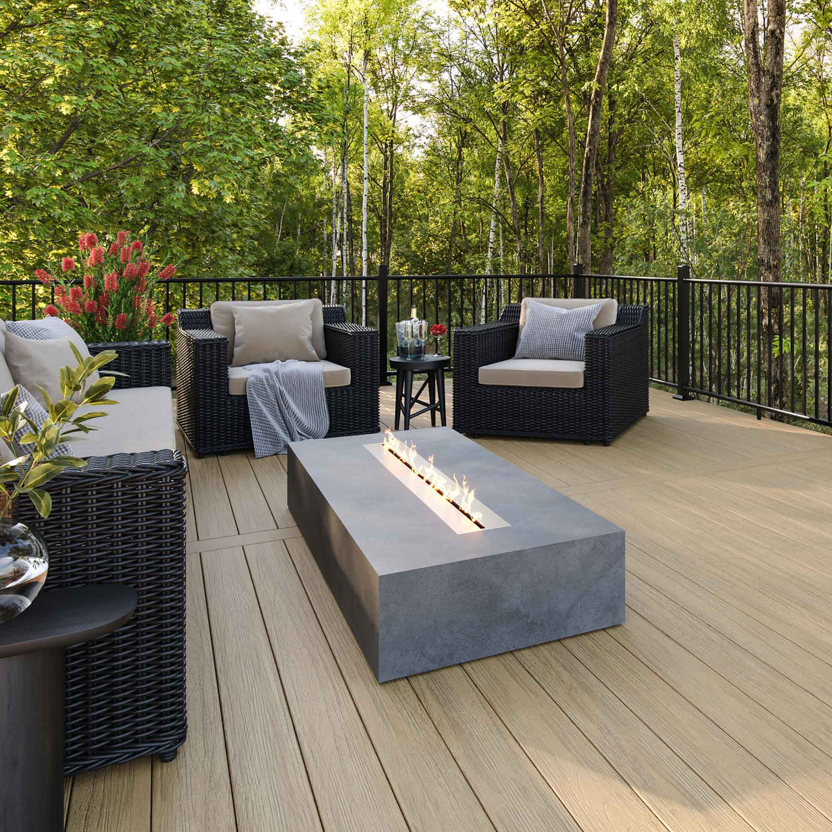 Planche de composite rainuré Summit Cliffside, 7/8" x 5-1/2" x 16'