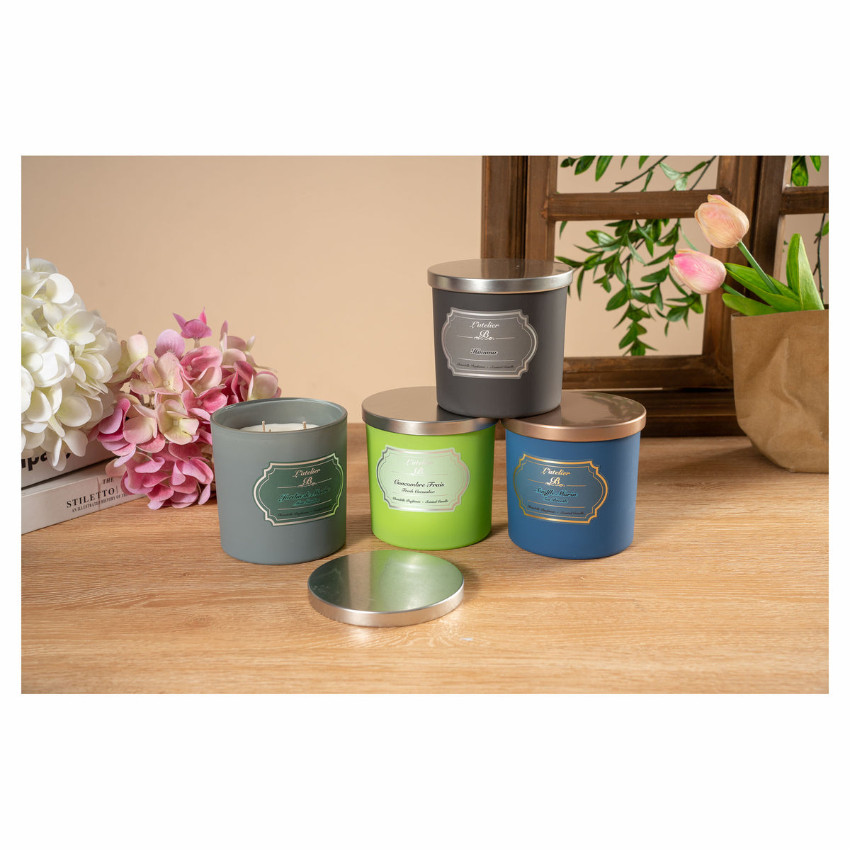 Bougie parfumée fabriquée à la cire de soya naturelle avec fragrance de qualité supérieure, choix entre 12 fragrances