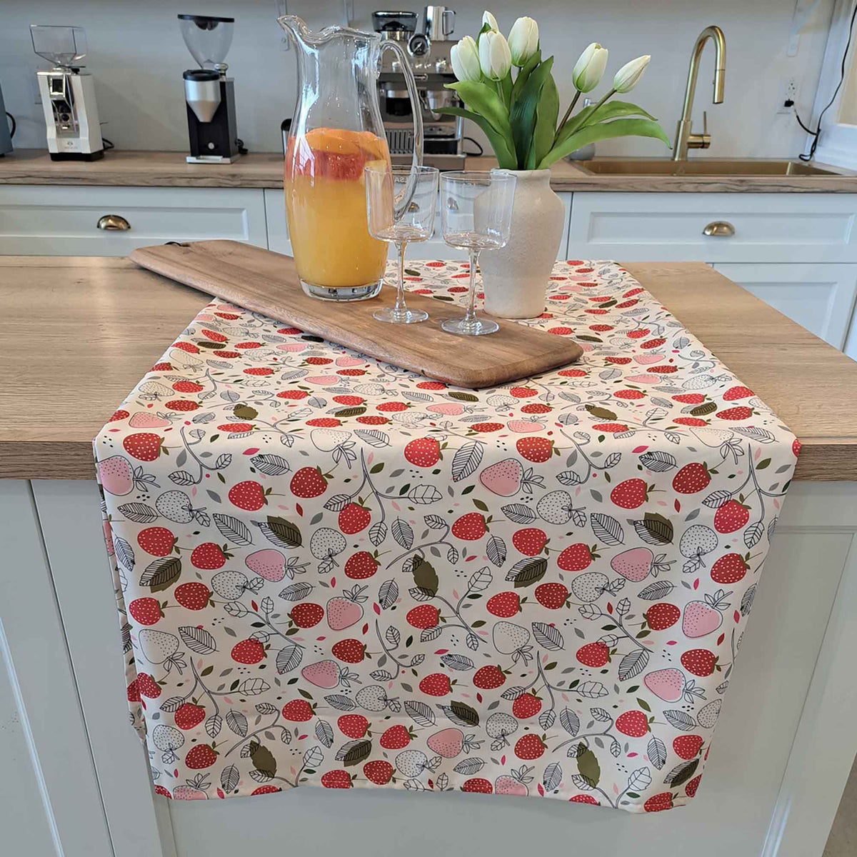 Nappe imprimée de fraises Fragaria, 60'' x 90''